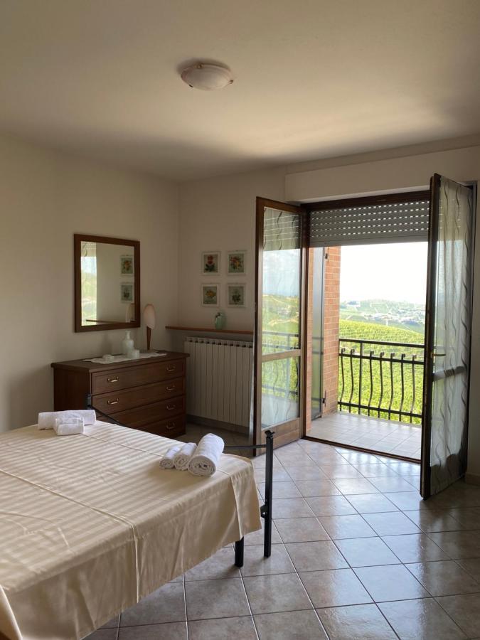 Casa Carlino Διαμέρισμα Santo Stefano Belbo Εξωτερικό φωτογραφία