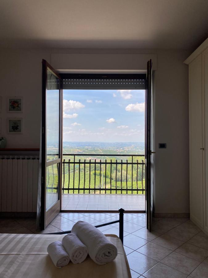 Casa Carlino Διαμέρισμα Santo Stefano Belbo Εξωτερικό φωτογραφία